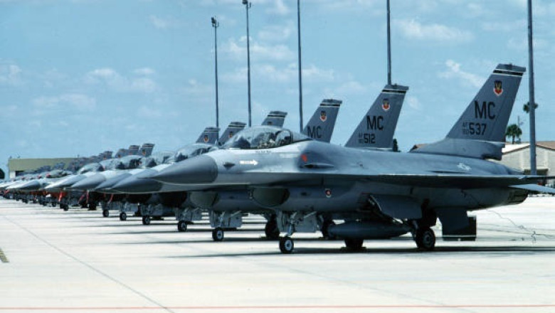 Denmark Delivers Second Batch of F-16s to Ukraine: A Strategic Turning Point