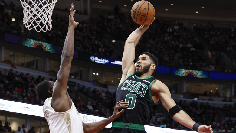 Four wild numbers from Jayson Tatum's big night in Chicago