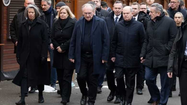 Minister: Christmas market attack investigation in 'full swing'
