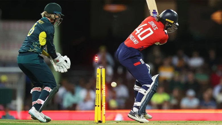 Australia Retains the Ashes as England Looks to Salvage Series