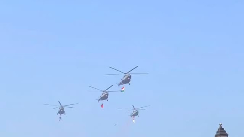 Spectacular Display: MiG-17 Helicopters Hoist Indian Flag in Awe-Inspiring Ceremony